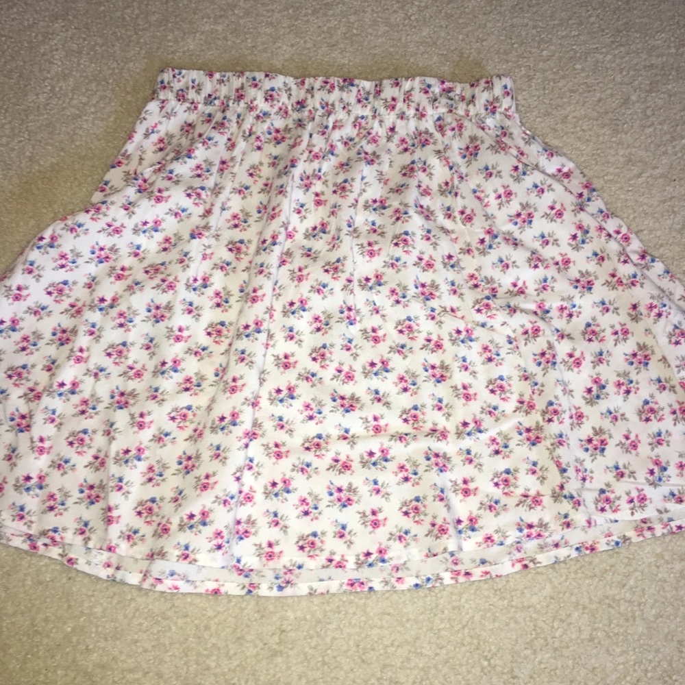 floral skirt